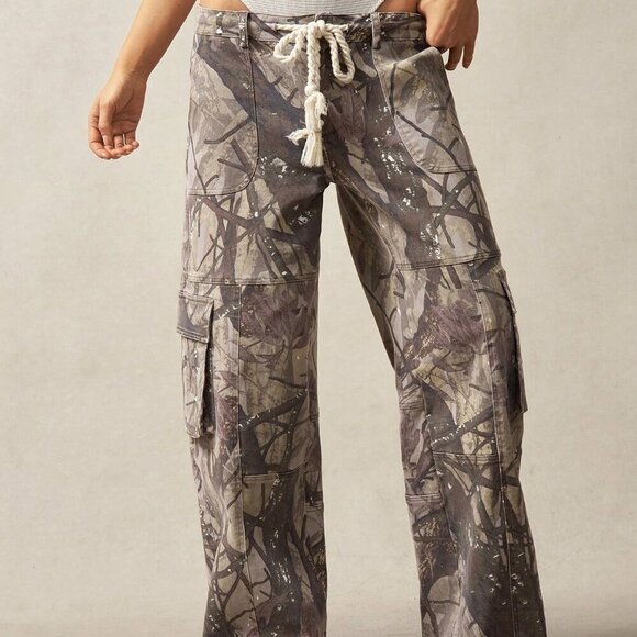 Women's Boho Low-Waisted Relaxed Fit Washed Tree Branch Printed Cargo pants - Picture 3 of 7